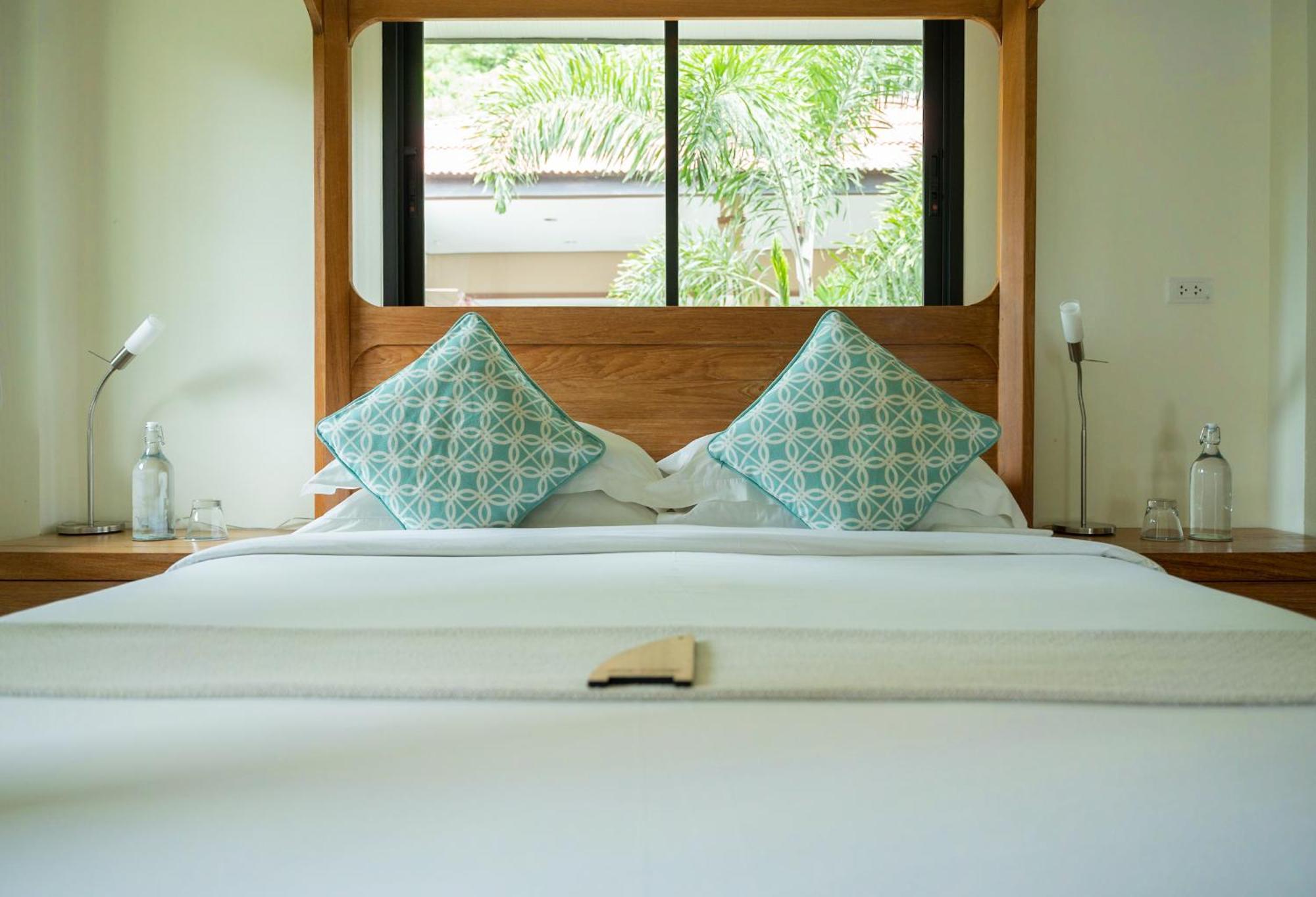 The Cove Hotell Panwa Beach Eksteriør bilde