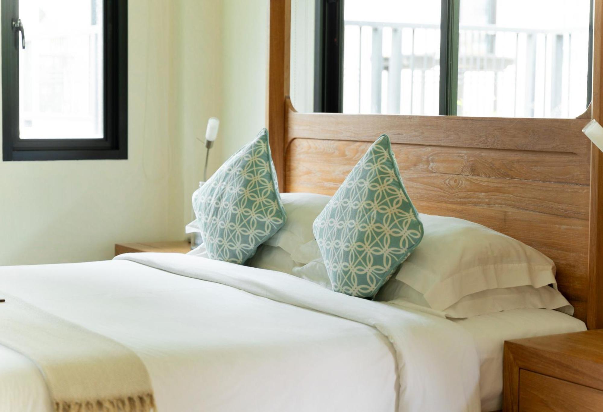 The Cove Hotell Panwa Beach Eksteriør bilde