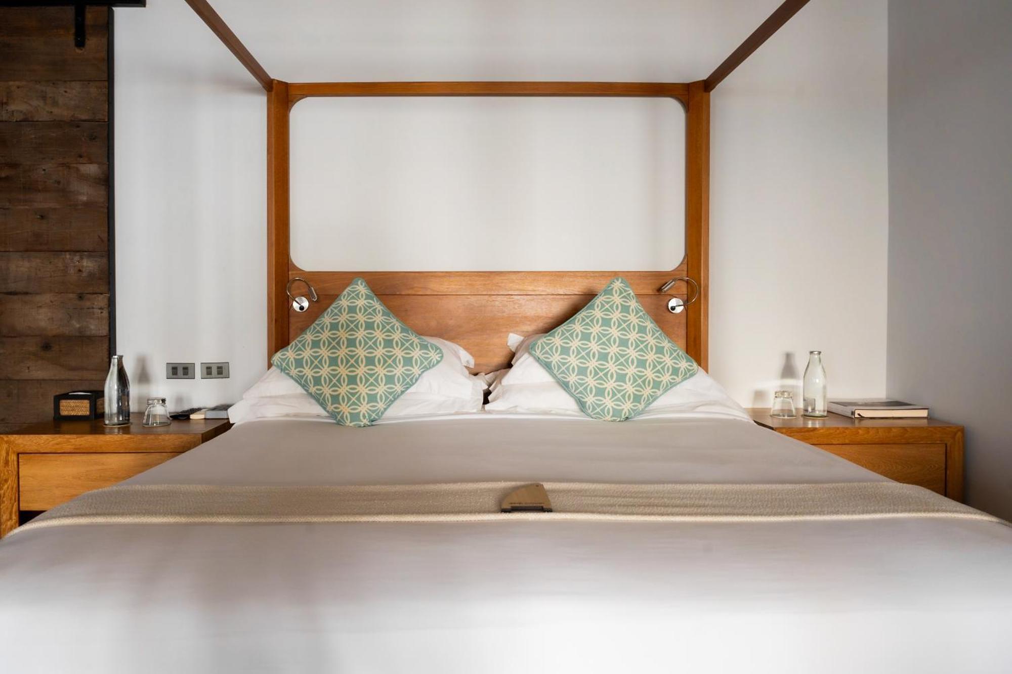 The Cove Hotell Panwa Beach Eksteriør bilde
