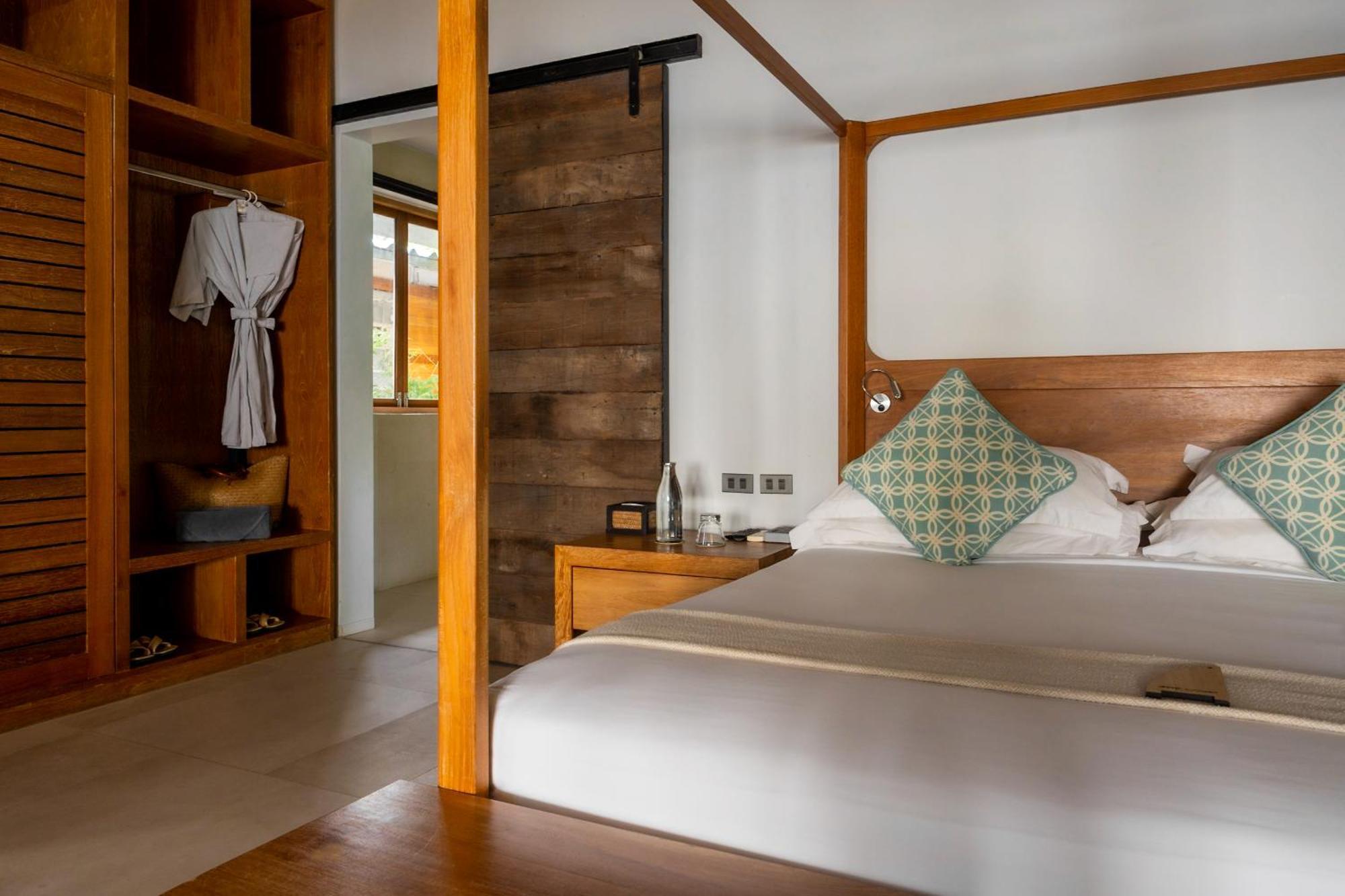 The Cove Hotell Panwa Beach Eksteriør bilde